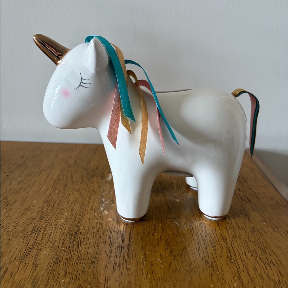 Unicorn Change Bank
